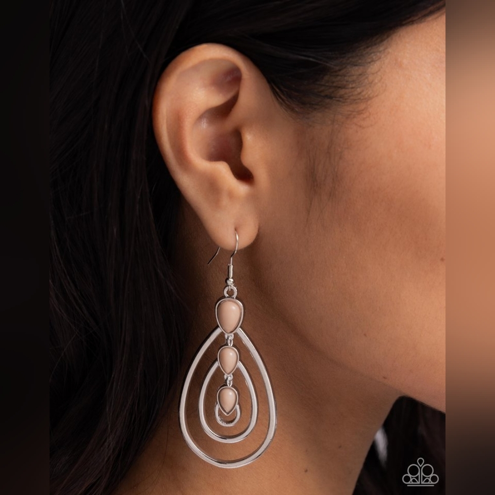 Sweet and Tiers Earrings